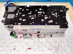 8F35 ร่างของวาล์วเปลี่ยนเกียร์กล สําหรับ Ford TRANSIT