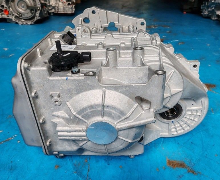 OE NO. 3016057166 TRANSMESUN DSI575F6 ตู้เกียร์อัตโนมัติสําหรับ Geely GC7 1.8T 2WD 2014-2021