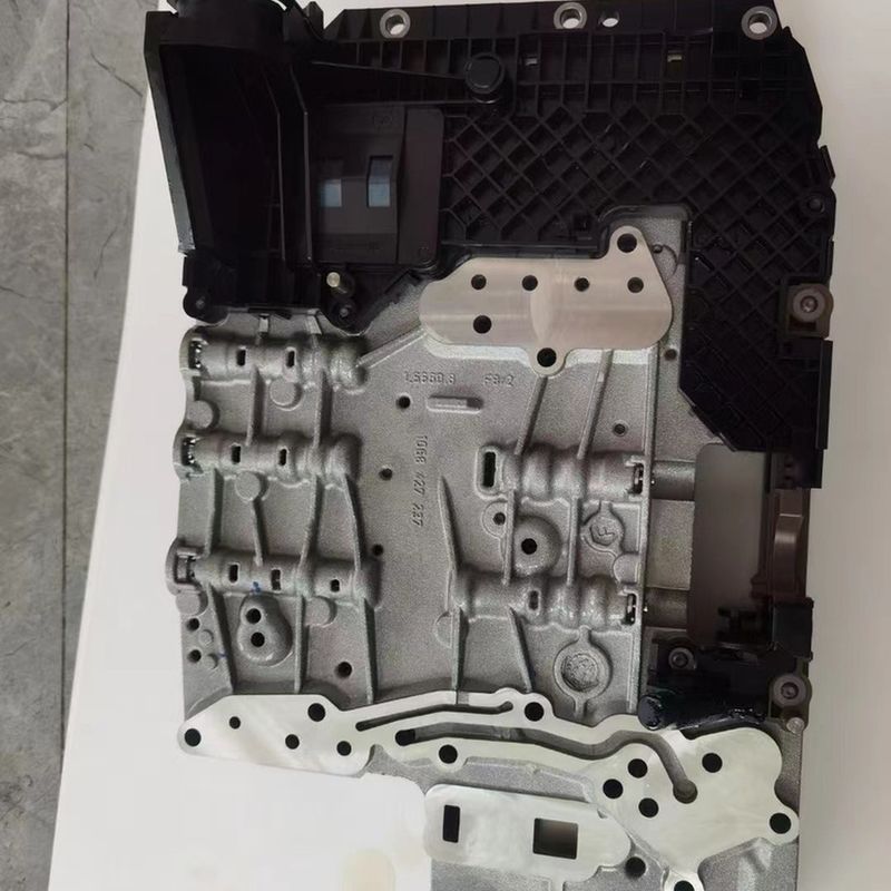 อลูมิเนียม 6HP-21 B063 1.8T 2.0T 2.4T Uniในทางกลับกันl Automatic วาล์ว Body สําหรับรถยนต์ ROEWE SAIC