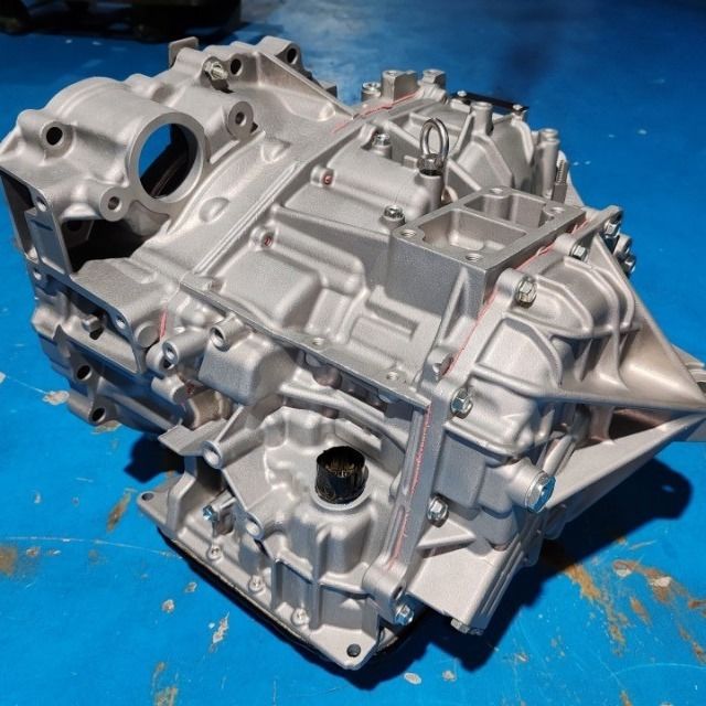 โตโยต้า U660F 3.5L 4WD การแพร่เชื้อ กล่องเกียร์ Assembly สําหรับ Lexus 2010-2022 30500-45032
