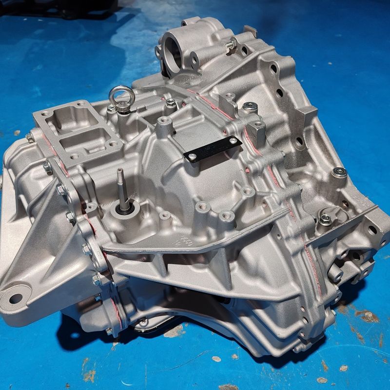 U660 6สปีด 4X4 แบรนด์เกียร์บ็อกซ์สําหรับ Toyota Sienna OE NO. 30500-45032