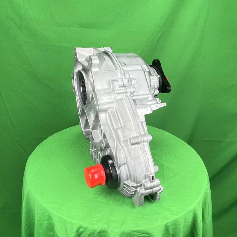 OE 27107639265 กล่องโอนใหม่สําหรับ BMW X3 X4 X5 X6 ATC45L 45X37X33cm