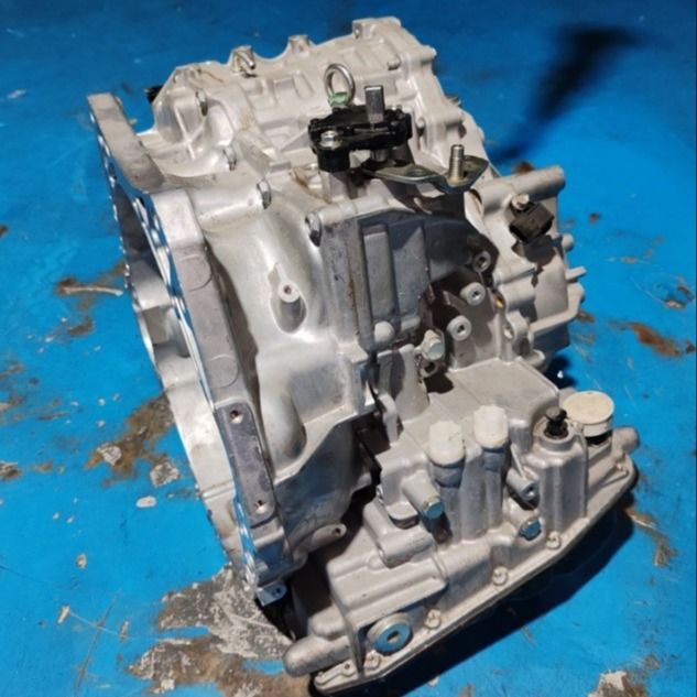 310201XC6B 31020-1XC6B การประกอบกล่องเกียร์การส่ง CVT สําหรับ นิสสัน Cube 1.8L 2009-2013