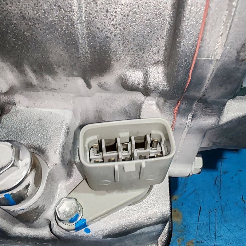 4X4 TW-40LS อัตโนมัติกล่องเกียร์ Assy สําหรับ SUZUKI JIMNY เครื่องส่งเกียร์ 26500-76J32