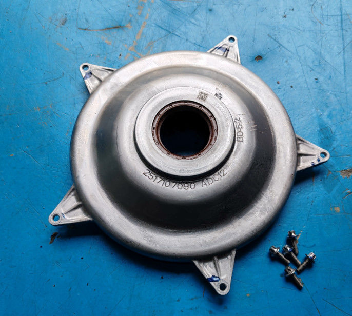 เครื่องเคลื่อนไหวใหม่ remove 7DCT300 กลมปกคลุมคลาชสําหรับปี 2014-2024 Haval H2 H4 H6 2510105306 2517107090