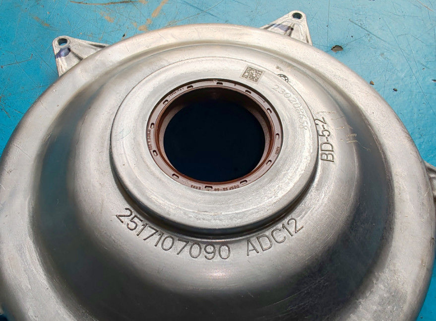 เครื่องเคลื่อนไหวใหม่ remove 7DCT300 กลมปกคลุมคลาชสําหรับปี 2014-2024 Haval H2 H4 H6 2510105306 2517107090